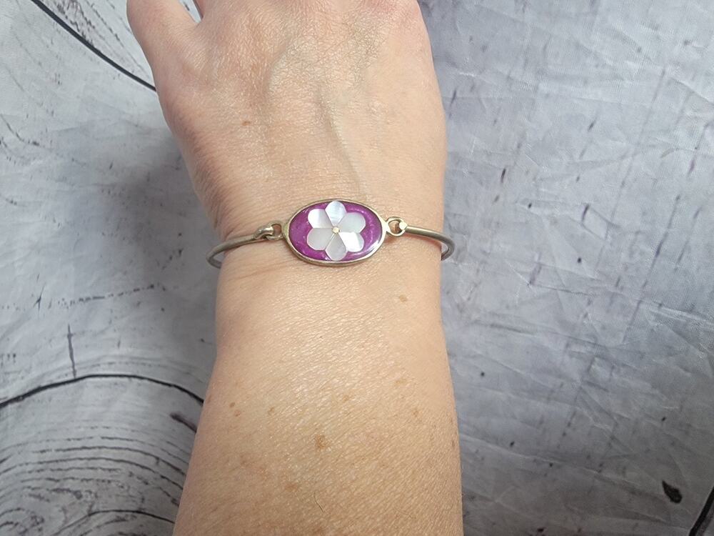 Mexican Pink Mother Of Pearl Flower Bracelet Hook Closure Inlay Fuchsia